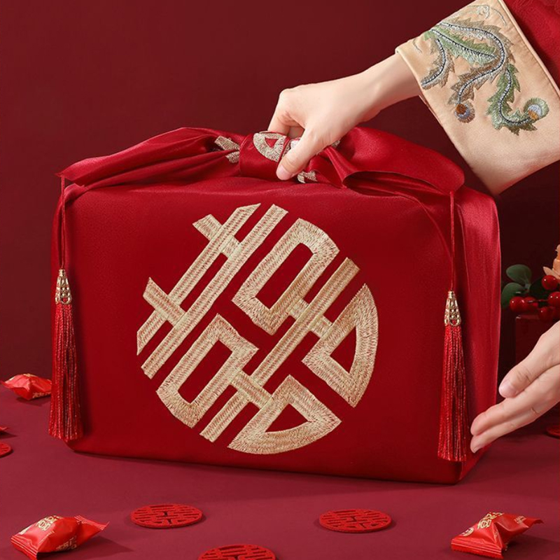 Furoshiki Wrap Cloth - 中国風赤いハンカチ風呂敷結婚式の包装布キャンディギフト包装ハンカチ刺繍幸福包装布
